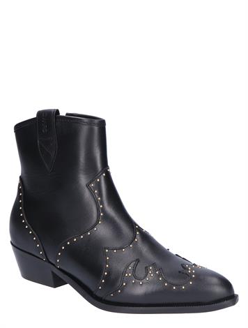 DWRS Label Lyon Studs Black