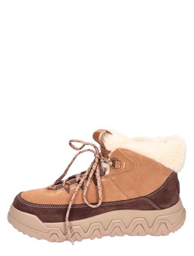 UGG Terre Trail Cozy Lace Chestnut