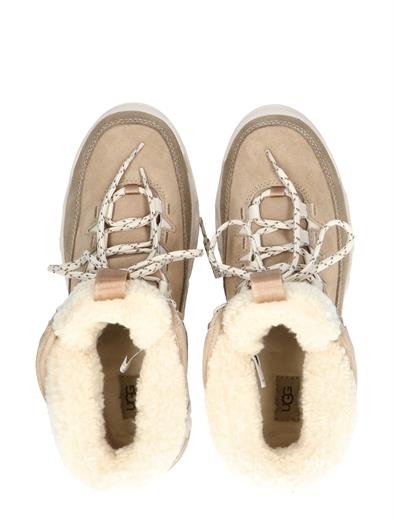 UGG Terre Trail Cozy Lace Sand