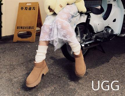 WK40 - UGG